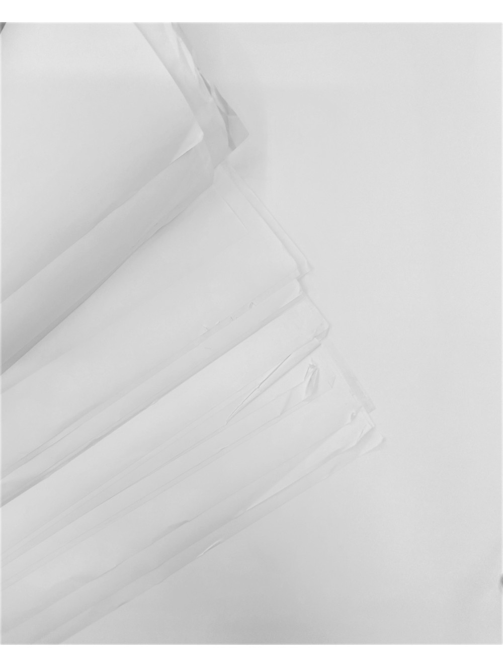 DRESSMAKING WHITE PATTERN PAPER, 70 x 100 cm (WHOLESALE)