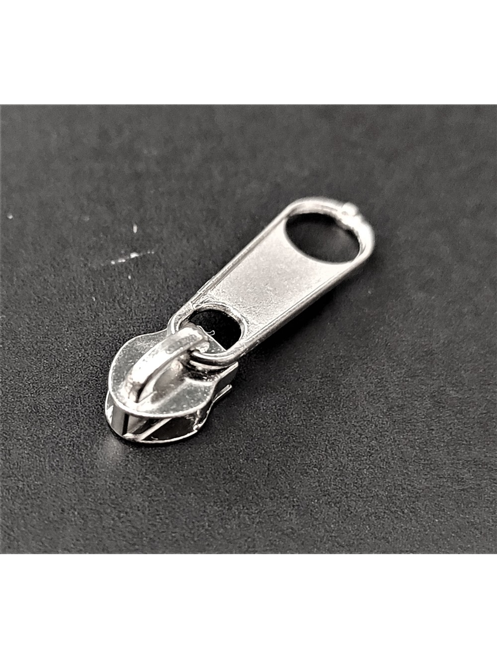 SLIDER No10 NYLON ZIPPER TAPE NON-LOCK wholesale