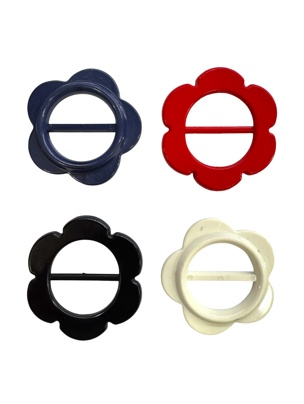 PLASTIC FLOWER BUCKLE  4 cm